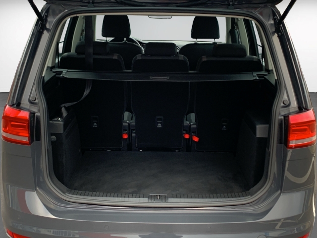 Touran 1.6 TDI Klima PDC Berganfahrassistent