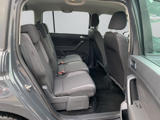 Touran 1.6 TDI Klima PDC Berganfahrassistent