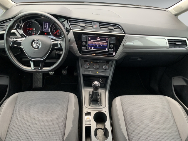 Touran 1.6 TDI Klima PDC Berganfahrassistent