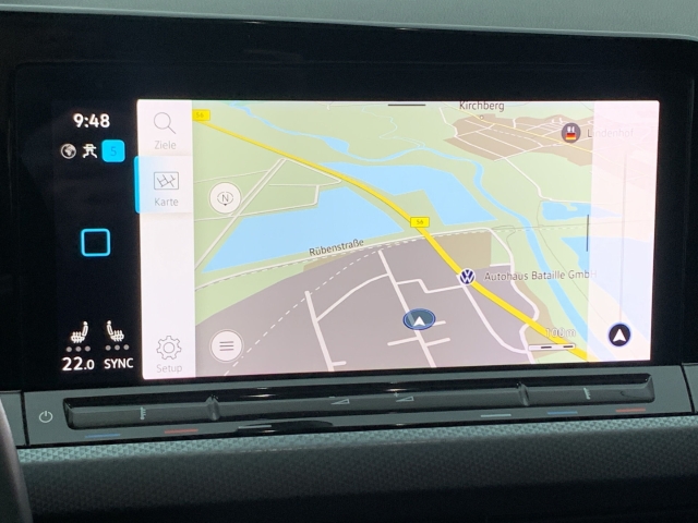 Golf VIII 2.0 TDI Active AHK Pano Navi Kamera