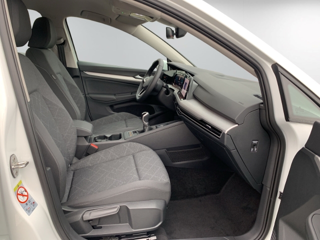 Golf VIII 1.5 TSI Navi LED App-Connect Klima