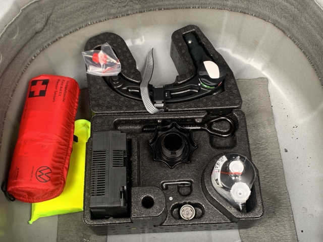 T-Cross 1.0 TSI R-Line DSG AHK Navi LED Kam.