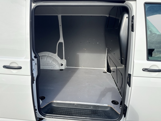 T6.1 Transporter 2.0 TDI Kasten EcoProfi AHK Klima