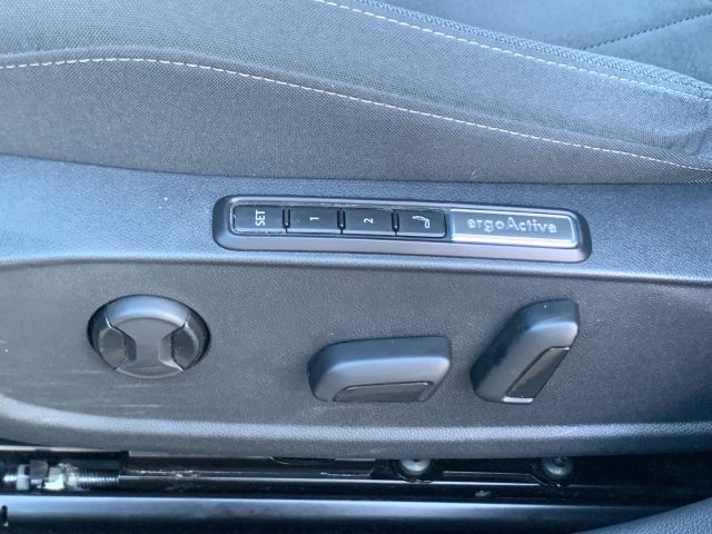 Golf Variant VIII 2.0 TDI Navi SHZ H&K Kamera