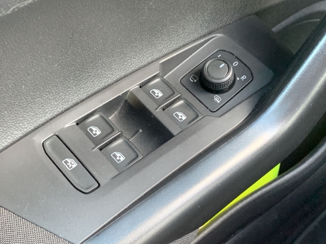 Taigo 1.0 TSI Life LED DAB SHZ Klima App-Connect