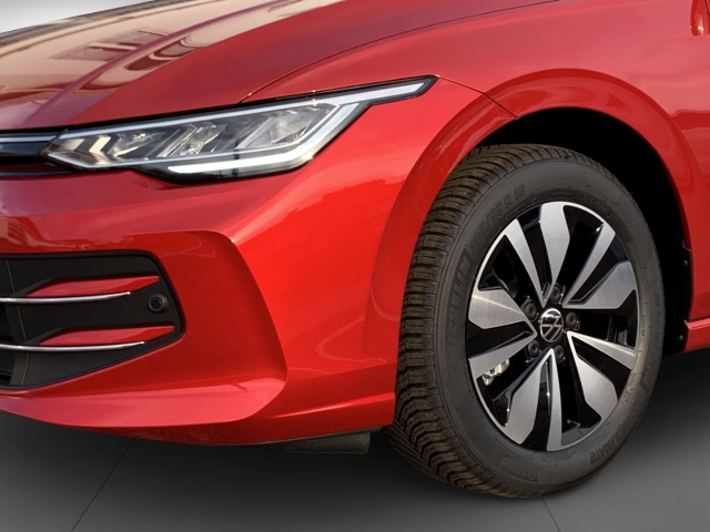 Golf VIII 1.5 eTSI Goal DSG AHK ACC SHZ Kam